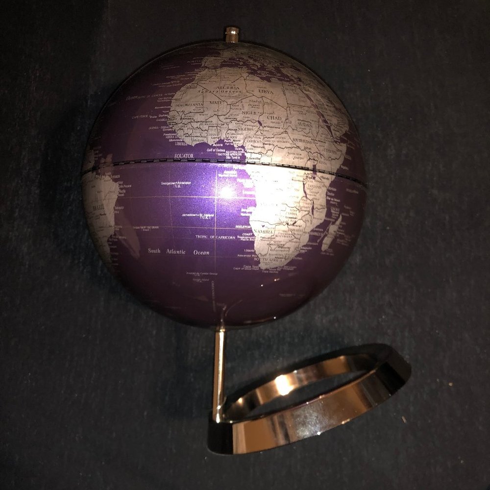 Medium Sized Globe